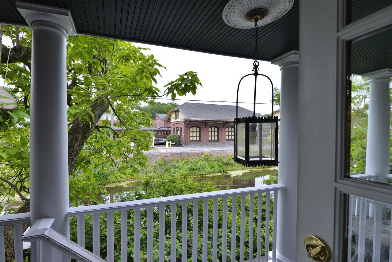 Porches On The Towpath Main House Bed and Breakfast New Hope Εξωτερικό φωτογραφία